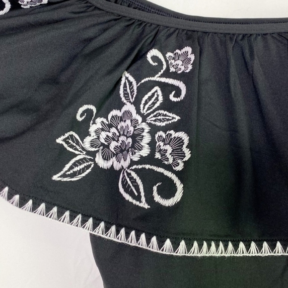 Johnny was SOFIA FLOUNCE ONE PIECE - Picture 10 of 10